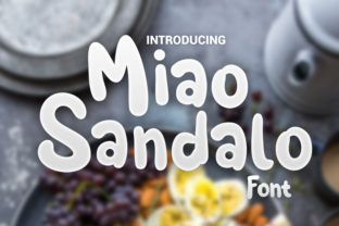 Miao Sandalo: A Sweet Script Font for Editorial Design